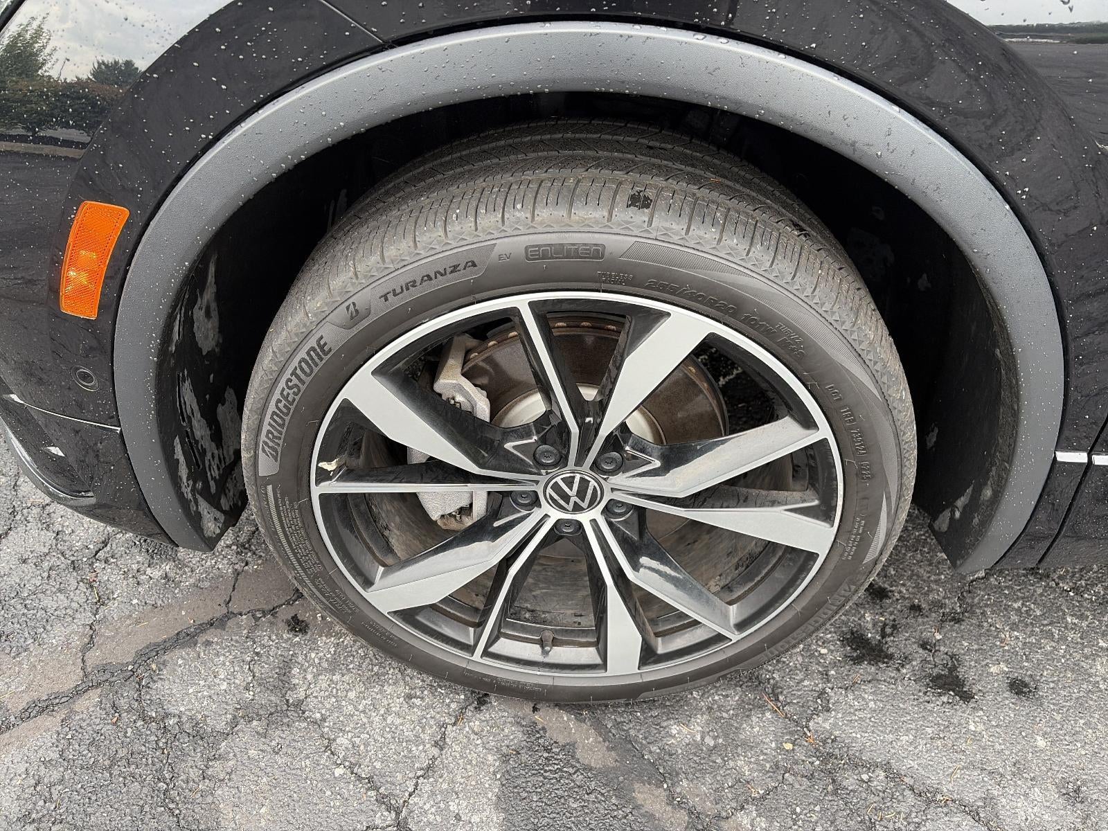 2024 Volkswagen Tiguan 2.0T SEL R-Line 4MOTION