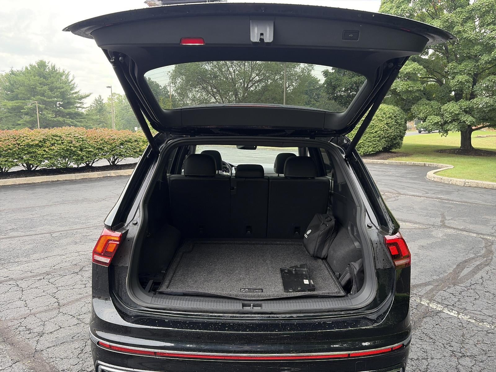 2024 Volkswagen Tiguan 2.0T SEL R-Line 4MOTION