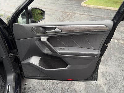 2024 Volkswagen Tiguan 2.0T SEL R-Line 4MOTION
