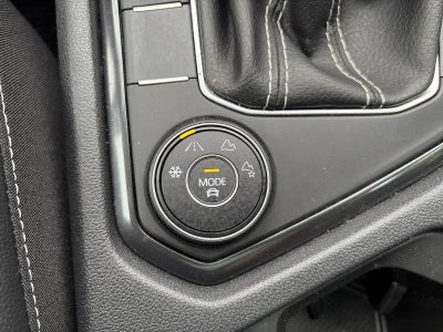 2024 Volkswagen Tiguan 2.0T SEL R-Line 4MOTION