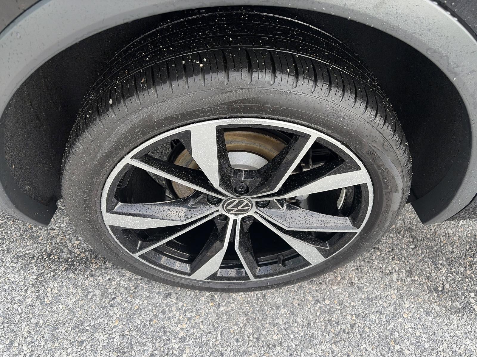 2024 Volkswagen Tiguan 2.0T SEL R-Line 4MOTION