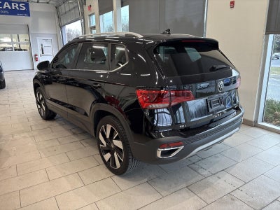 2024 Volkswagen Taos SEL 4MOTION