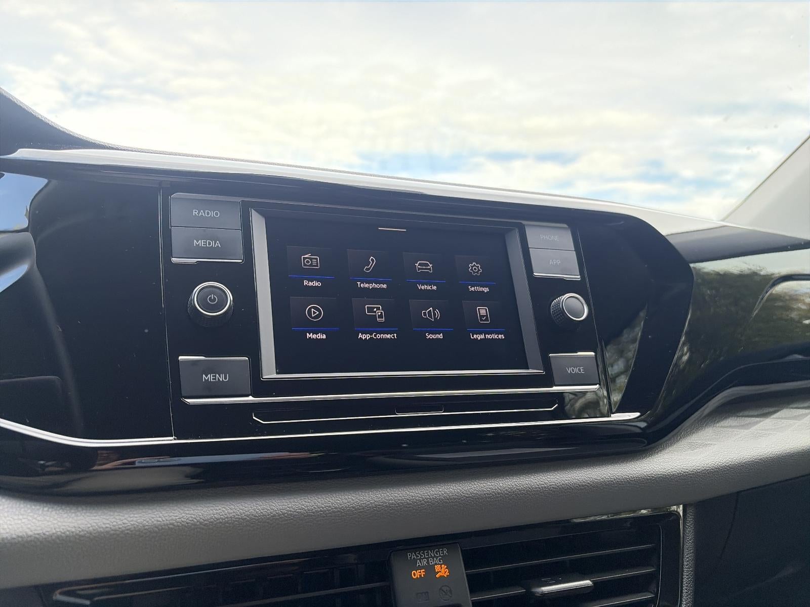 2024 Volkswagen Taos S FWD