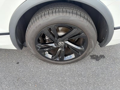 2024 Volkswagen Tiguan 2.0T SE R-Line Black 4MOTION