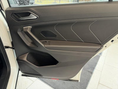 2024 Volkswagen Tiguan 2.0T SE R-Line Black 4MOTION