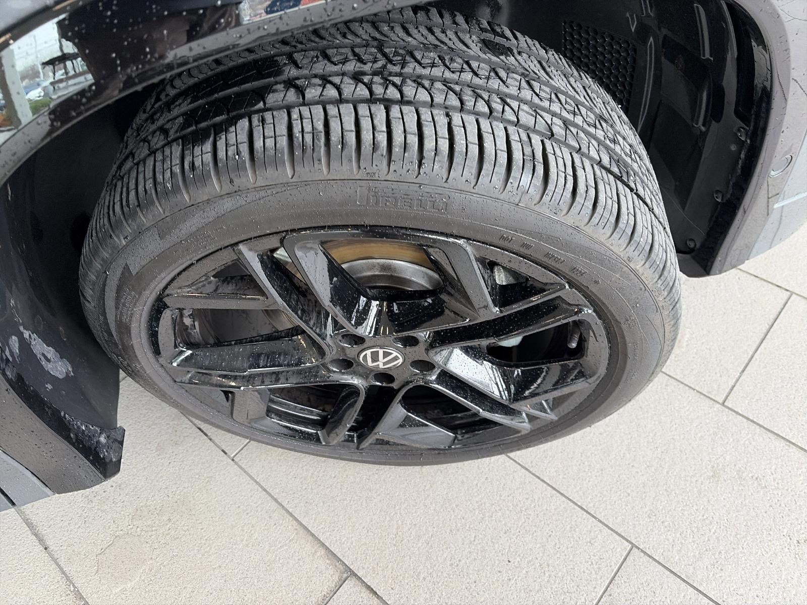 2025 Volkswagen Tiguan 2.0T SE R-Line Black 4MOTION