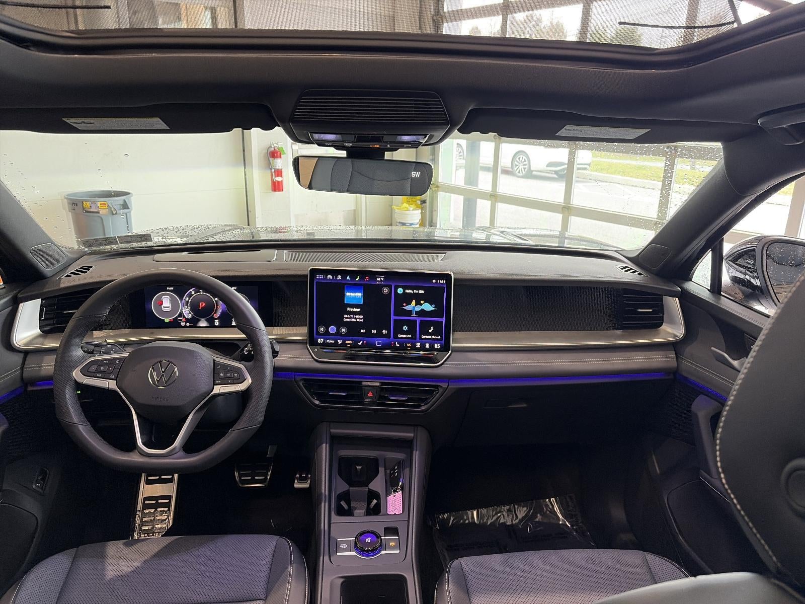 2025 Volkswagen Tiguan 2.0T SE R-Line Black 4MOTION