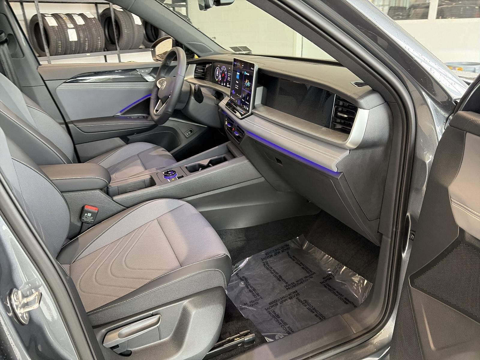 2025 Volkswagen Tiguan 2.0T SE R-Line Black 4MOTION