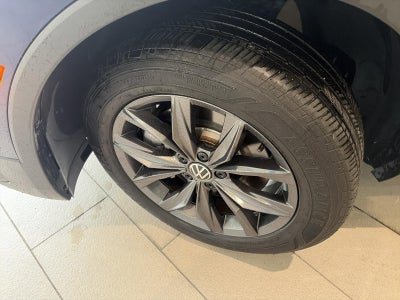 2024 Volkswagen Tiguan 2.0T SE 4MOTION