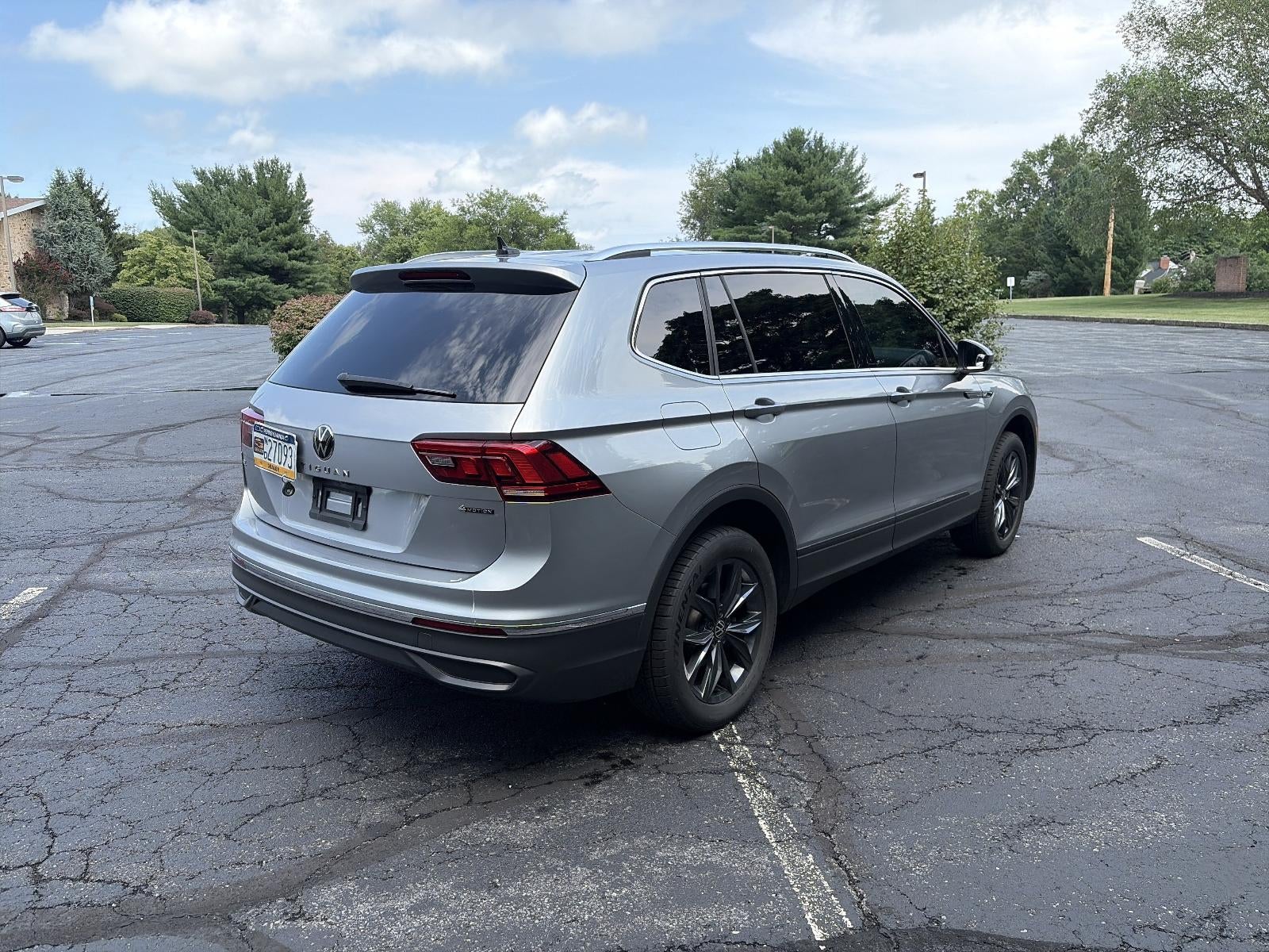 2023 Volkswagen Tiguan 2.0T SE 4MOTION