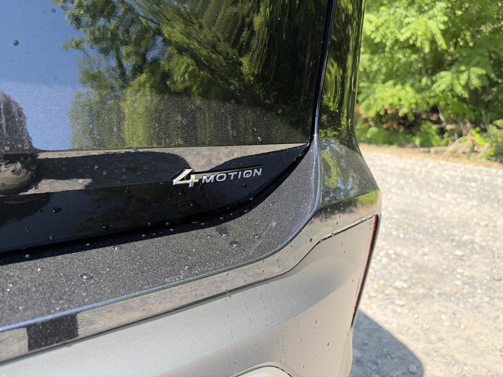 2025 Volkswagen Tiguan 2.0T SE 4MOTION