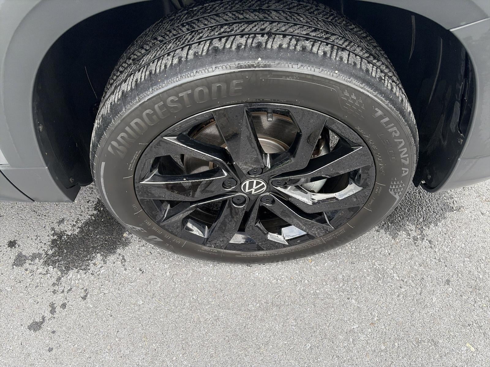 2023 Volkswagen Taos SE 4MOTION *Ltd Avail*