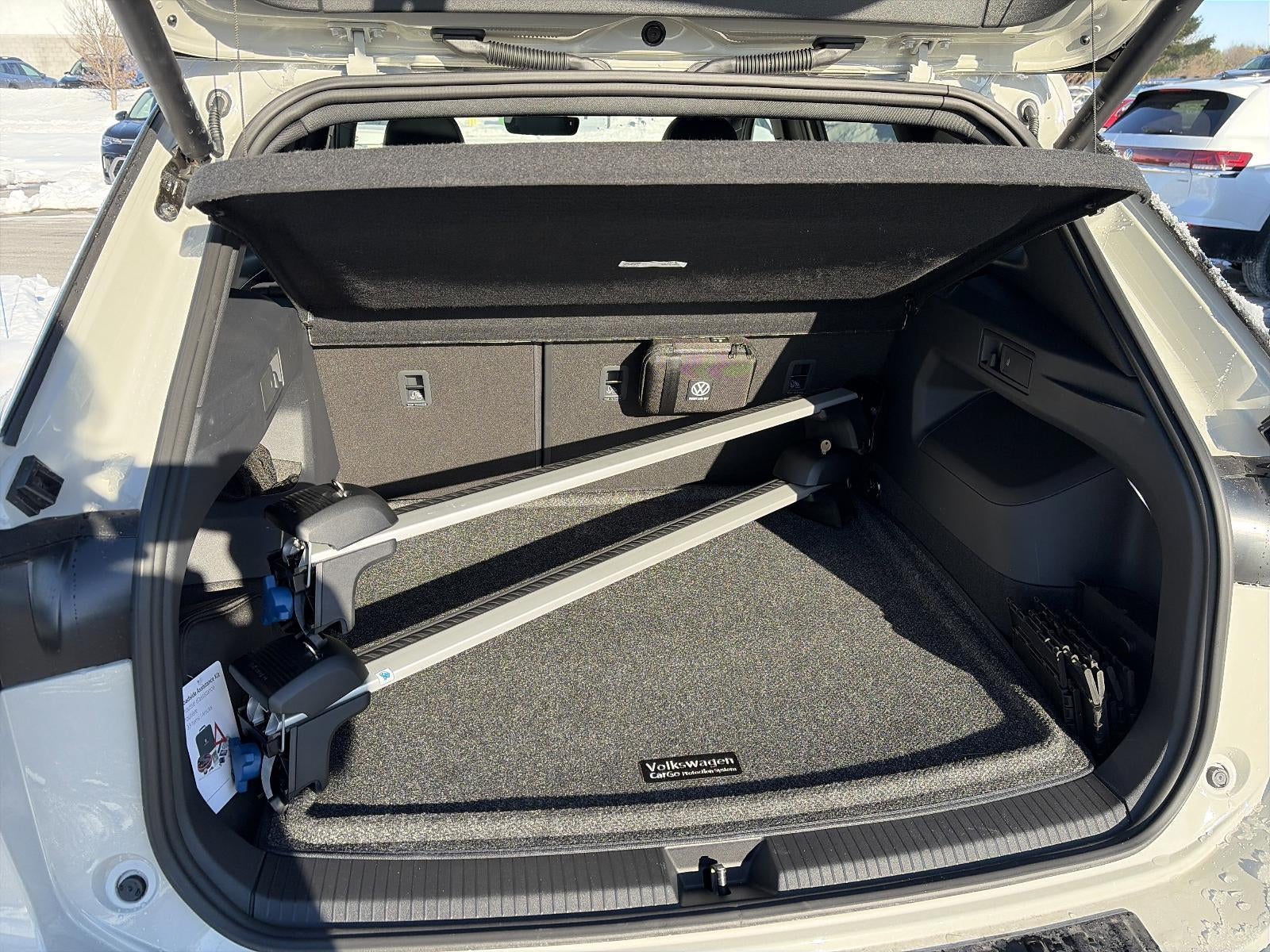 2026 Volkswagen Tiguan 2.0T SEL R-Line Turbo 4MOTION