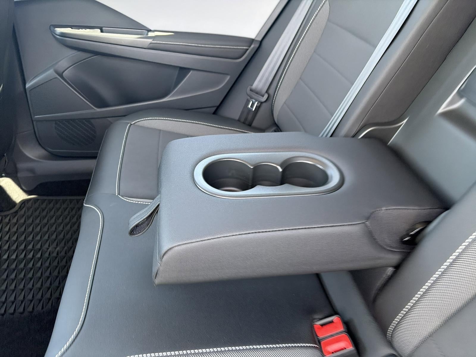 2024 Volkswagen Taos SE 4MOTION