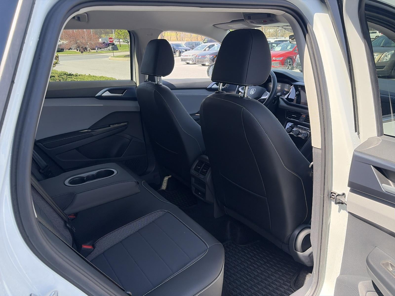 2024 Volkswagen Taos SE 4MOTION