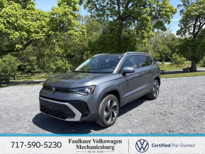 2025 Volkswagen Taos SE 4MOTION