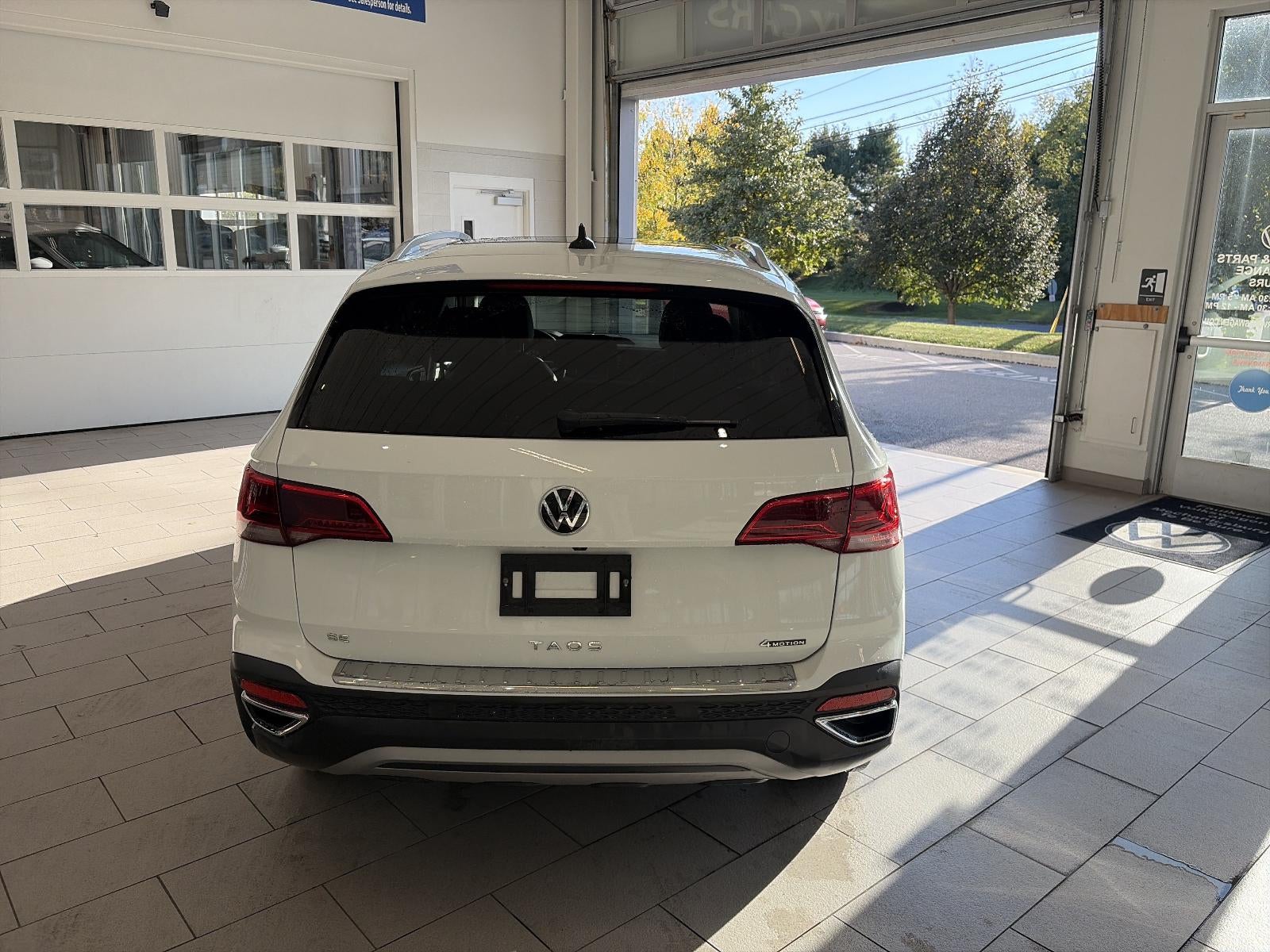 2024 Volkswagen Taos SE 4MOTION