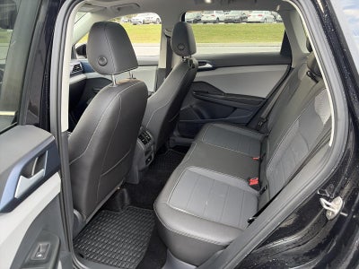 2024 Volkswagen Taos SE 4MOTION