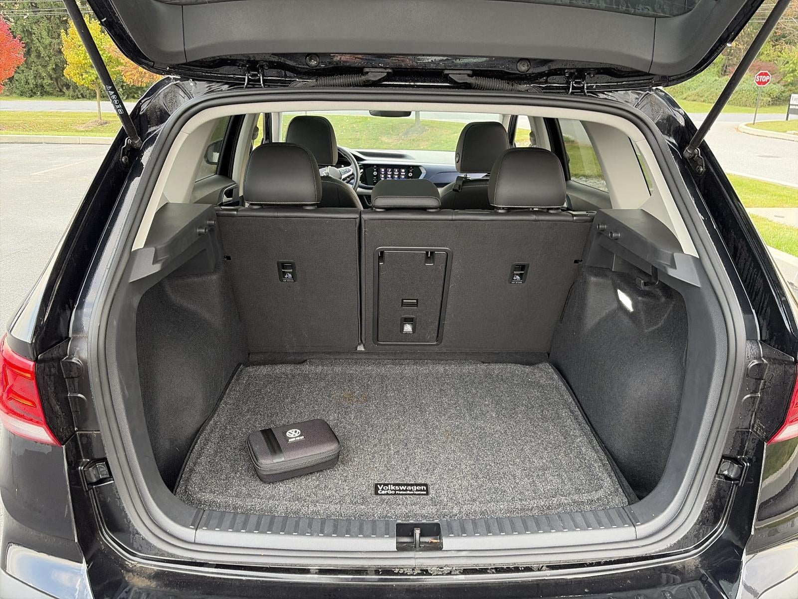 2024 Volkswagen Taos SE 4MOTION