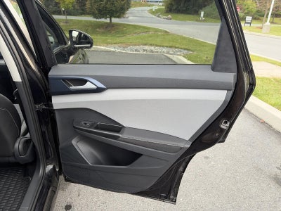 2024 Volkswagen Taos SE 4MOTION