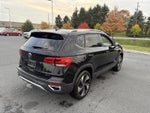 2024 Volkswagen Taos SE 4MOTION