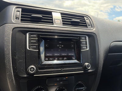 2016 Volkswagen Jetta 4dr Auto 1.4T S Sedan