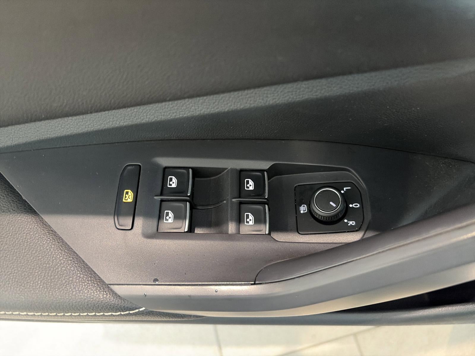 2023 Volkswagen Jetta S Manual