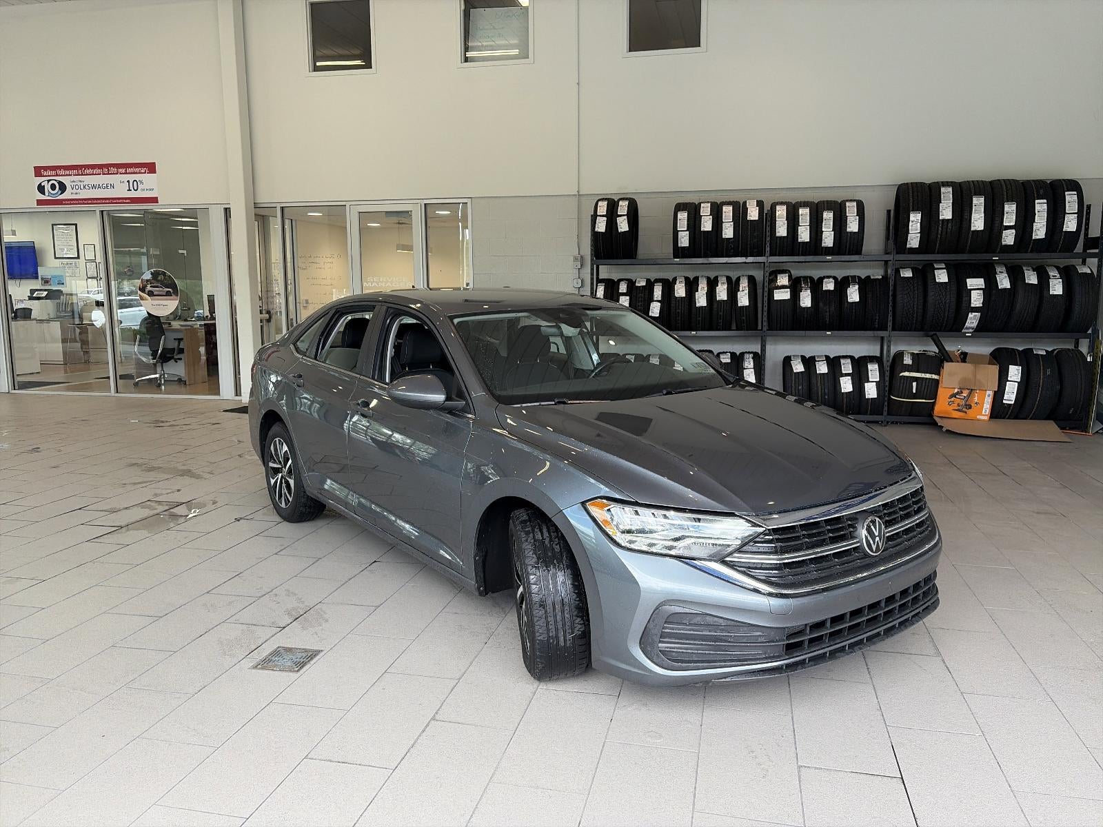 2023 Volkswagen Jetta S Manual