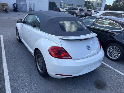 2016 Volkswagen Beetle Convertible 2dr Auto 1.8T Denim PZEV