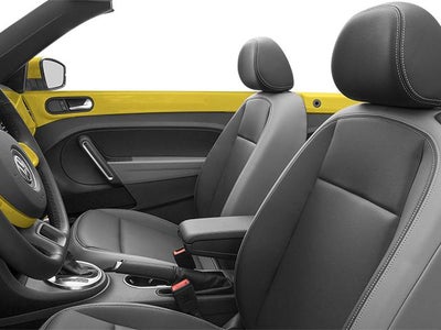 2013 Volkswagen Beetle Convertible 2dr Auto 2.5L PZEV