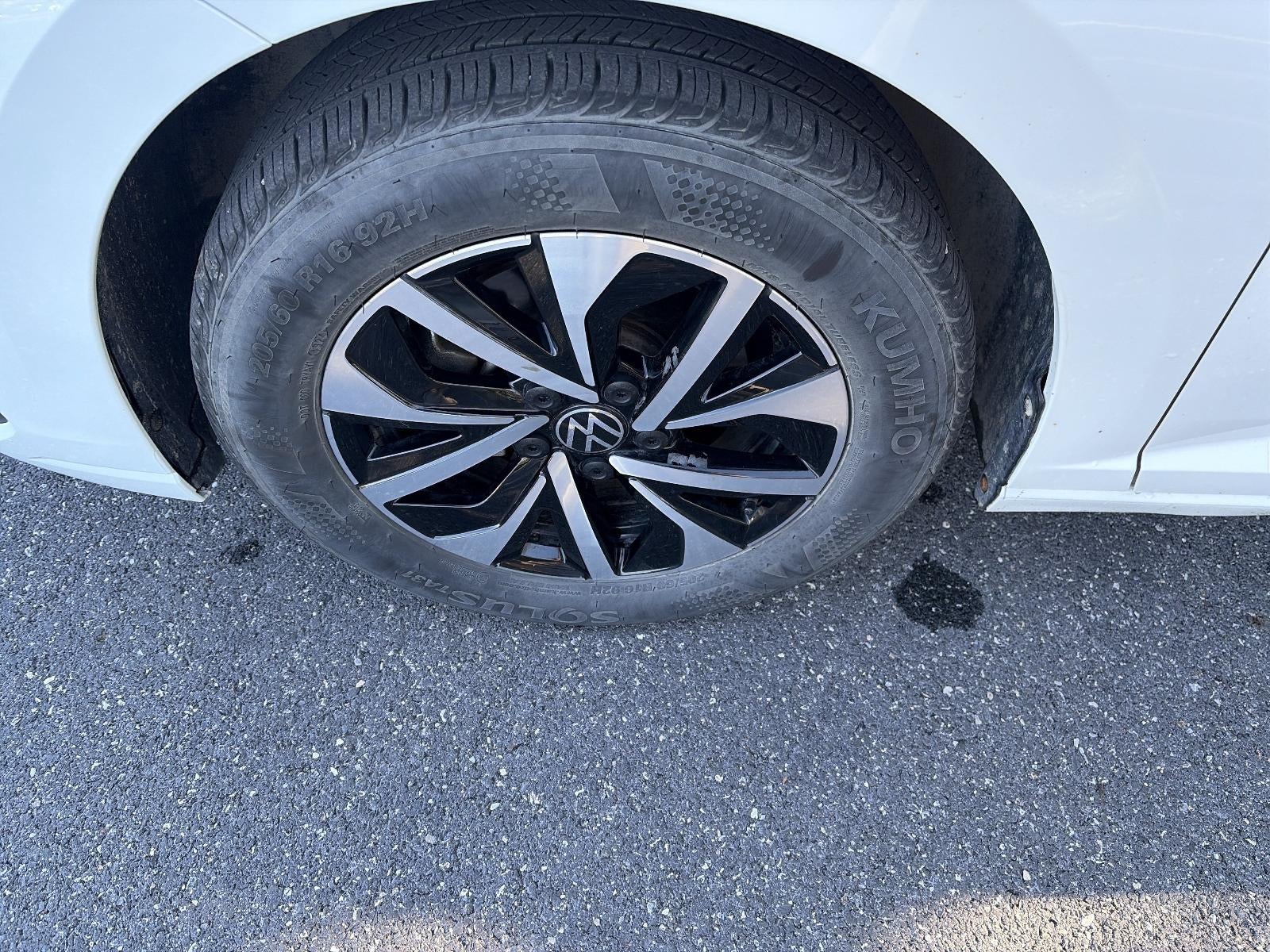 2025 Volkswagen Jetta S Auto