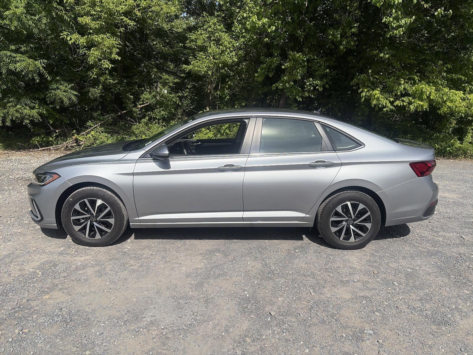 2025 Volkswagen Jetta S Auto