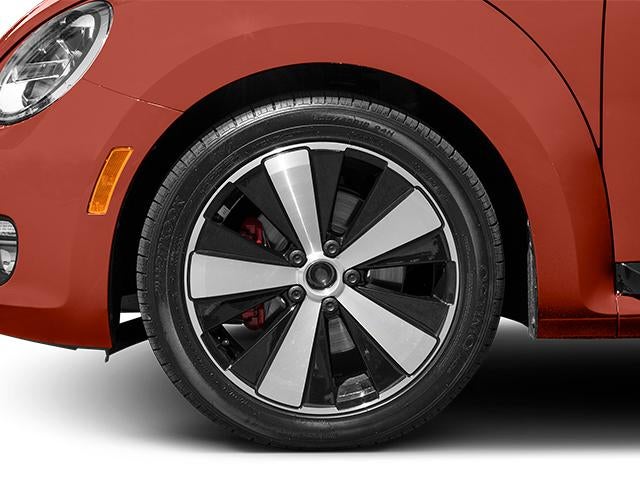 2013 Volkswagen Beetle Convertible 2dr DSG 2.0T PZEV *Ltd Avail*