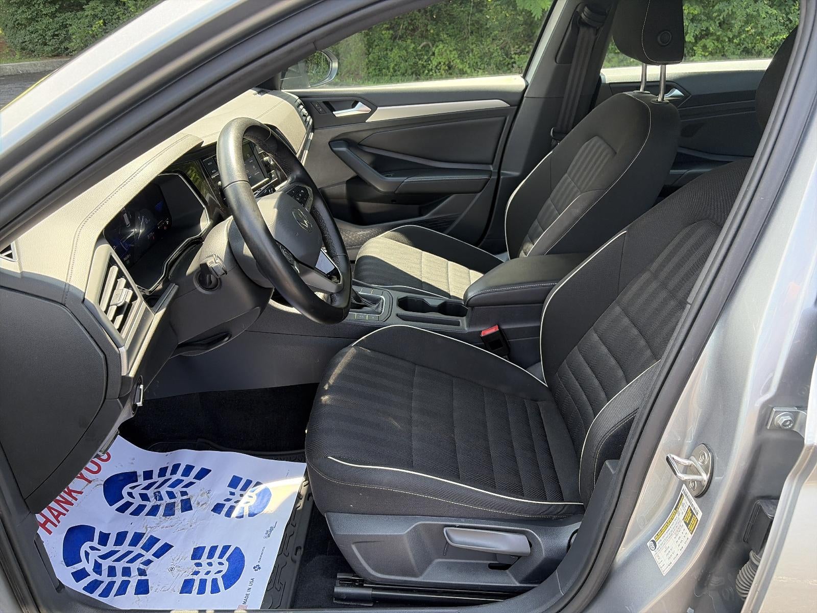 2023 Volkswagen Jetta Sport Auto