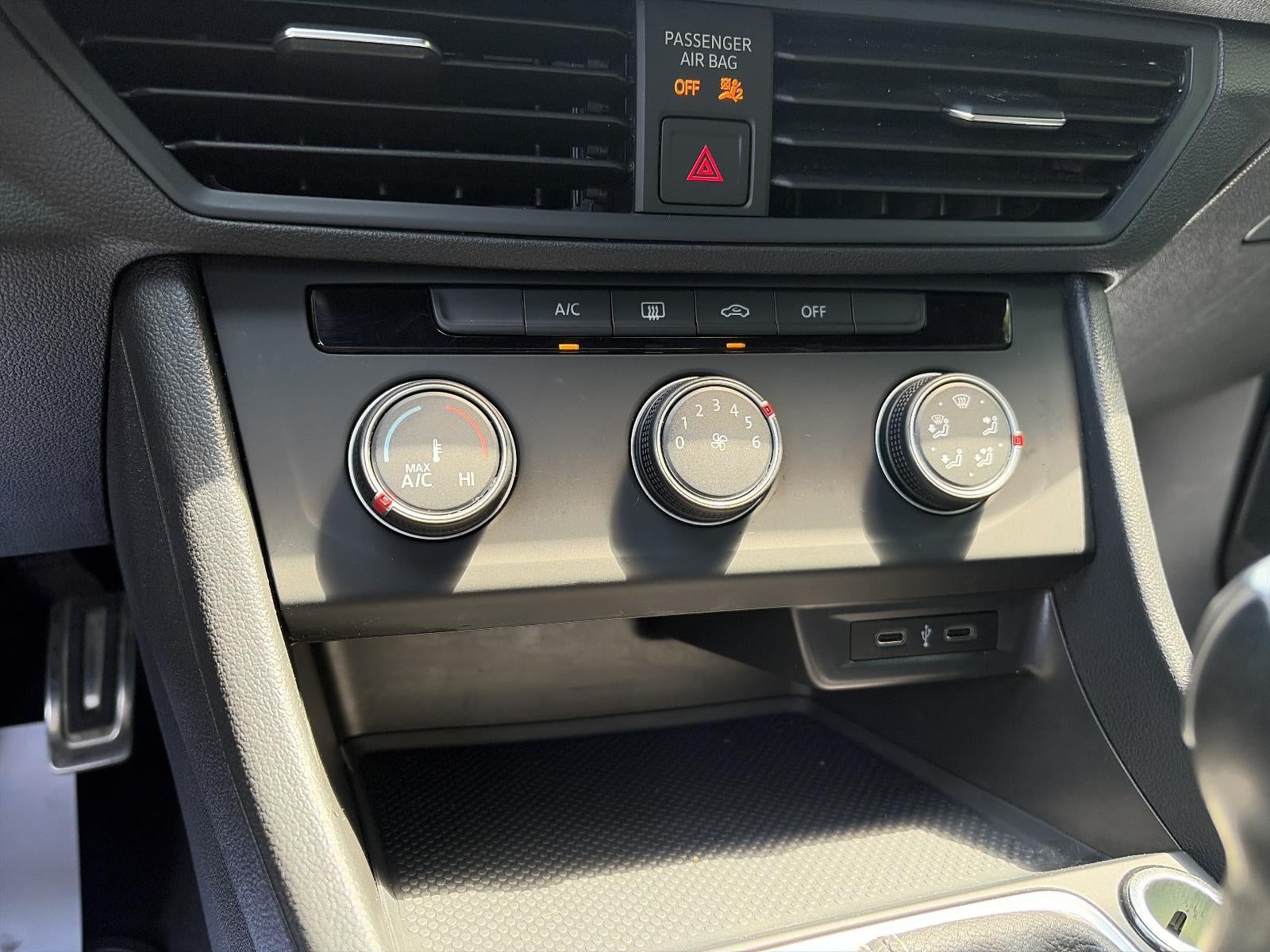 2023 Volkswagen Jetta Sport Auto