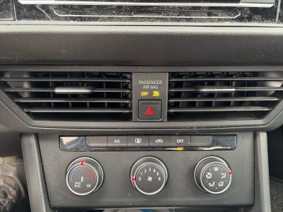 2023 Volkswagen Jetta Sport Auto