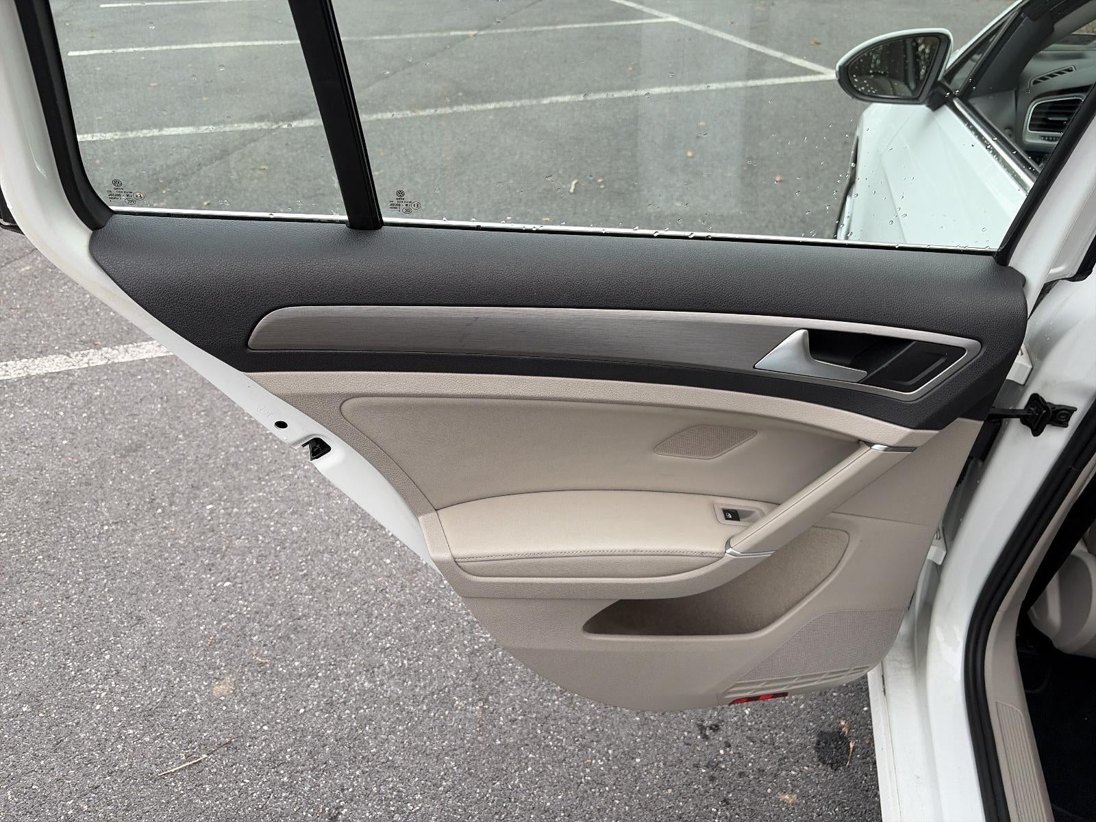 2017 Volkswagen Golf SportWagen 1.8T SE Auto