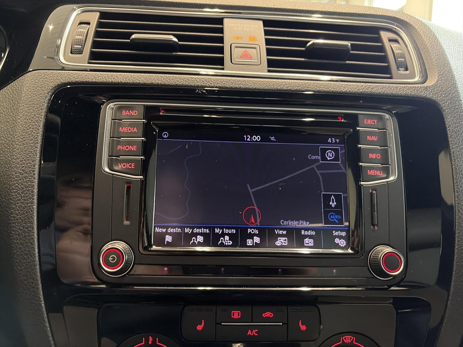 2016 Volkswagen Jetta 4dr Auto 1.8T Sport PZEV Sedan