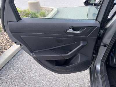 2024 Volkswagen Jetta SE Auto
