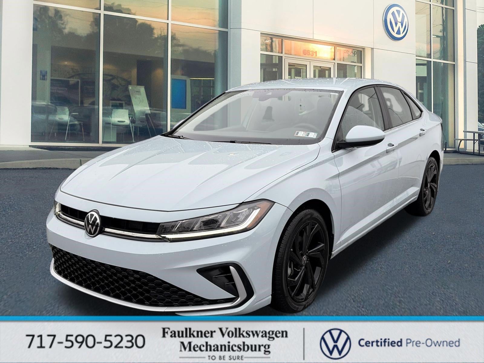 2025 Volkswagen Jetta SE Auto