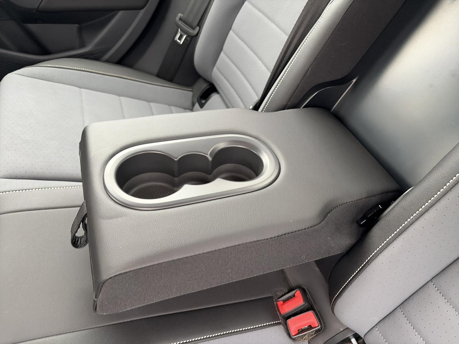 2025 Volkswagen Jetta SE Auto