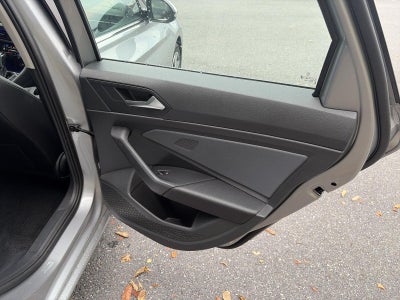 2026 Volkswagen Jetta SEL Auto