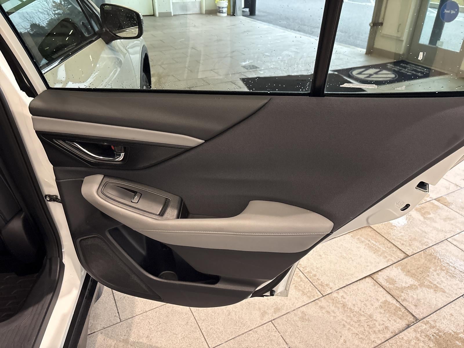 2022 Subaru Outback Premium CVT