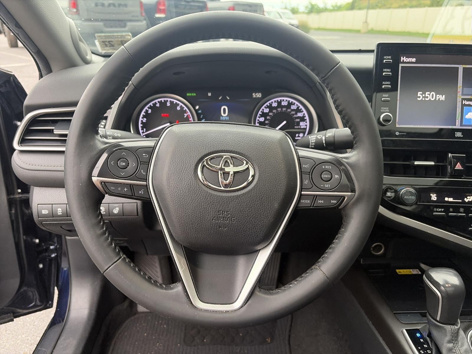 2022 Toyota Camry XLE Auto (SE)