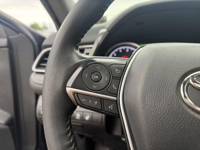 2022 Toyota Camry XLE Auto (SE)