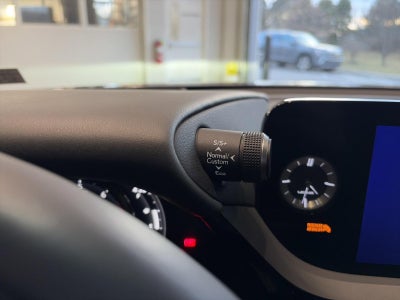 2024 Lexus ES 350 F SPORT Handling FWD