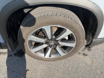 2025 Honda Pilot Touring AWD
