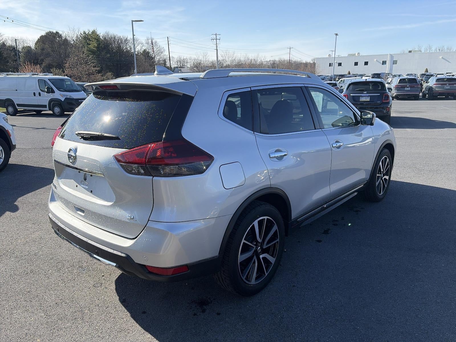 2020 Nissan Rogue FWD SL