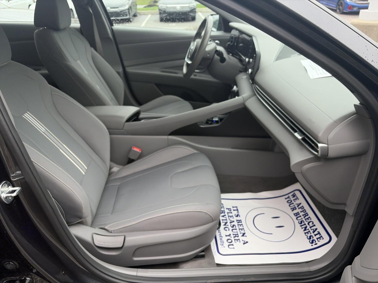 2022 Hyundai ELANTRA SEL IVT