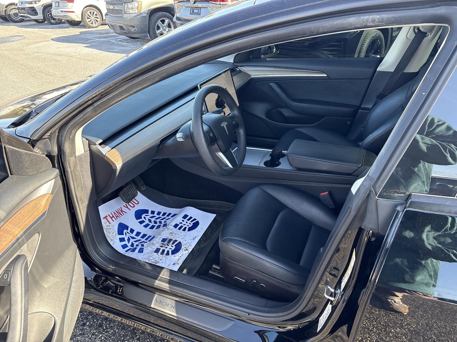 2023 Tesla Model 3 RWD